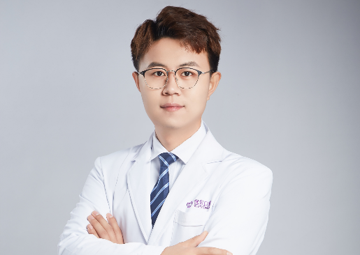 毛学旸医生：以匠心护齿，让每一份笑容都有底气